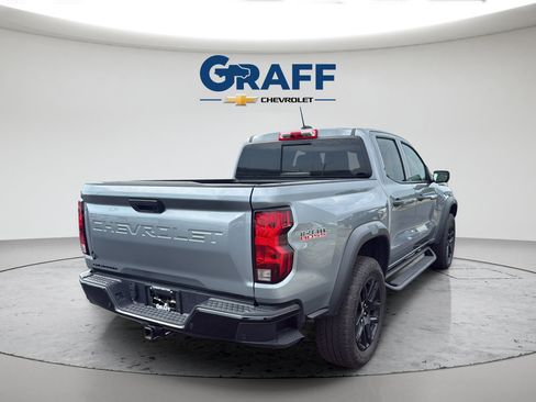 Used 2025 Chevrolet Colorado Trail Boss AWD/4WD image 7