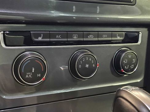 Used 2017 Volkswagen Golf Alltrack SE image 29