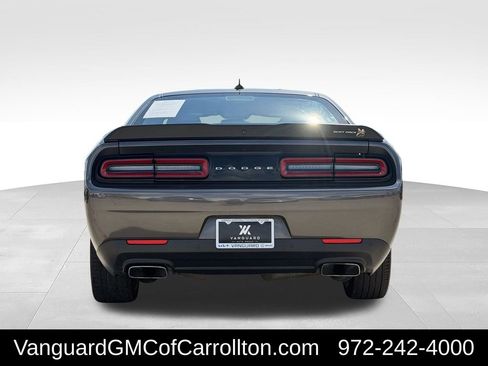 Used 2022 Dodge Challenger R/T Scat Pack RWD image 9