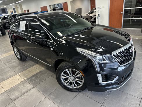 Used 2021 Cadillac XT5 Premium Luxury w/ LPO, Floor Liner Package image 11