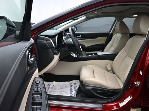 Used 2022 Nissan Maxima Platinum w/ Sport Mat Group image 11