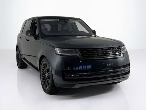 Used 2023 Land Rover Range Rover SE image 7