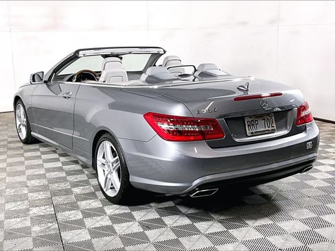 Used 2012 Mercedes-Benz E 550 Cabriolet image 3