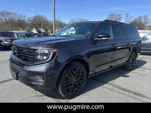 New 2026 Ford Expedition Max Platinum image 3