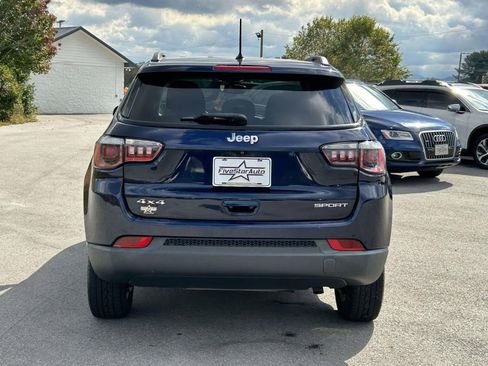 Used 2018 Jeep Compass Sport image 4
