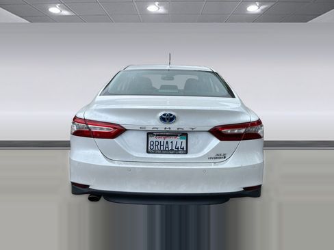 Used 2020 Toyota Camry XLE w/ Driver Assist Package FWD image 5