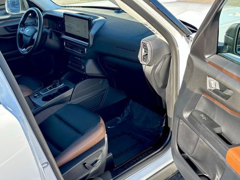 Used 2025 Ford Bronco Sport Outer Banks image 29