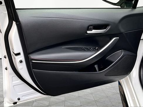Certified 2024 Toyota Corolla SE FWD image 22