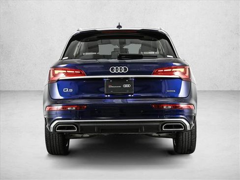 Certified 2025 Audi Q5 2.0T Premium Plus w/ Premium Plus Package image 7