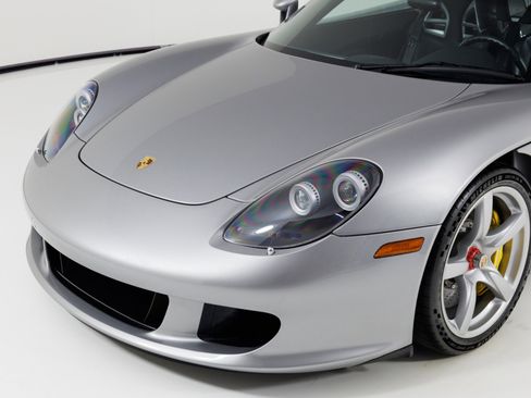 Used 2004 Porsche Carrera GT RWD image 58