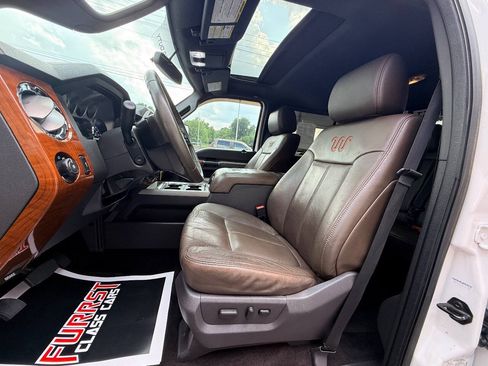 Used 2015 Ford F250 King Ranch w/ FX4 Off-Road Package AWD/4WD image 23