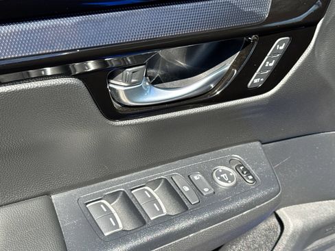 Used 2025 Honda CR-V EX-L image 21