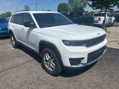 Used 2024 Jeep Grand Cherokee L Laredo w/ Luxury Tech Group I AWD/4WD image 5