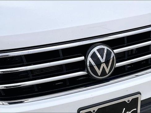 Used 2024 Volkswagen Tiguan Wolfsburg Edition image 34