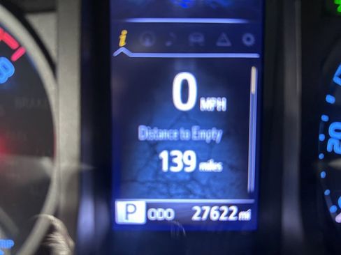 Certified 2023 Toyota Tacoma TRD Sport image 10