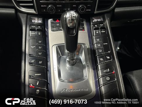 Used 2013 Porsche Panamera image 34