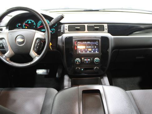 Used 2012 Chevrolet Avalanche LS w/ All-Star Edition image 2
