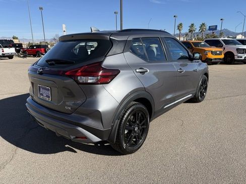 Used 2023 Nissan Kicks SR w/ SR Premium Package image 5