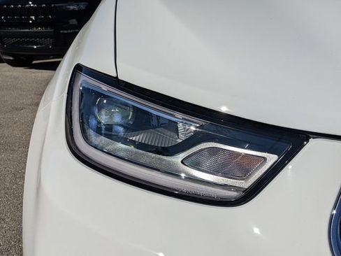 New 2026 Chrysler Pacifica Select image 8