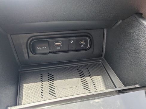 Used 2023 Kia Sportage SX FWD image 31