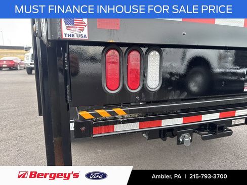 New 2024 Ford F450 XL image 8