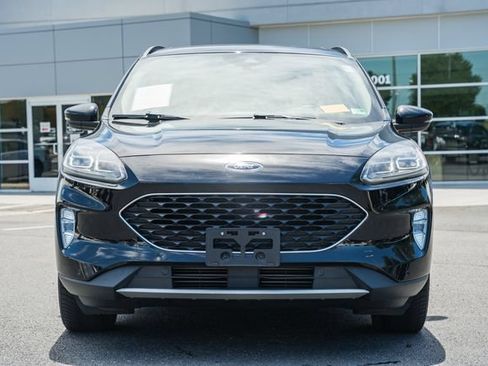 Used 2020 Ford Escape Titanium AWD/4WD image 2