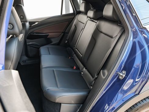 Used 2021 Volkswagen ID.4 Pro S image 40