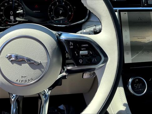 New 2026 Jaguar F-PACE R-Dynamic S image 15