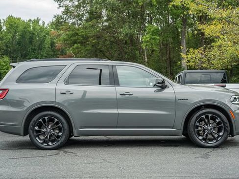 Used 2023 Dodge Durango R/T AWD/4WD image 4