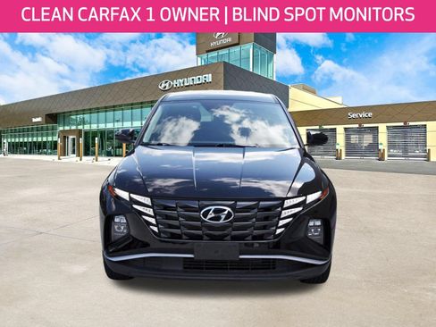 Used 2024 Hyundai Tucson SE FWD image 2