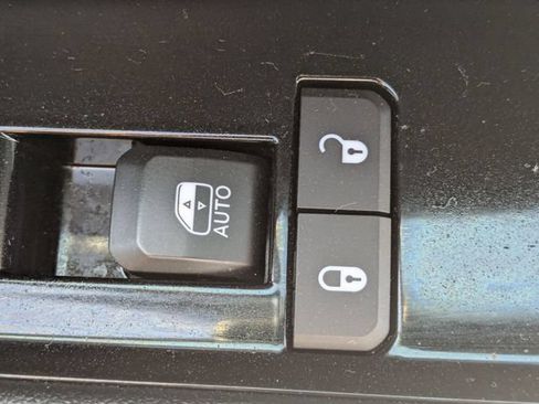 Used 2025 Jeep Wagoneer Series II AWD/4WD image 33