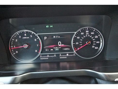Used 2021 Kia Sorento LX FWD image 17