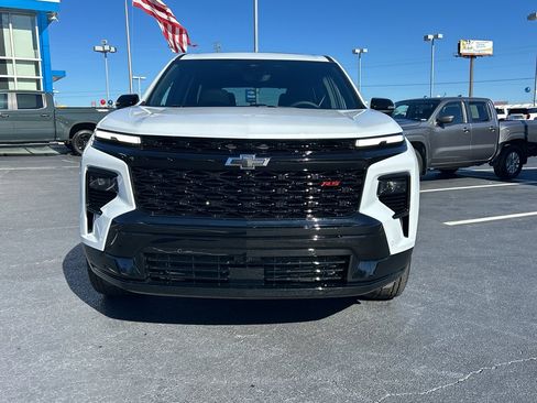 New 2026 Chevrolet Traverse RS image 2