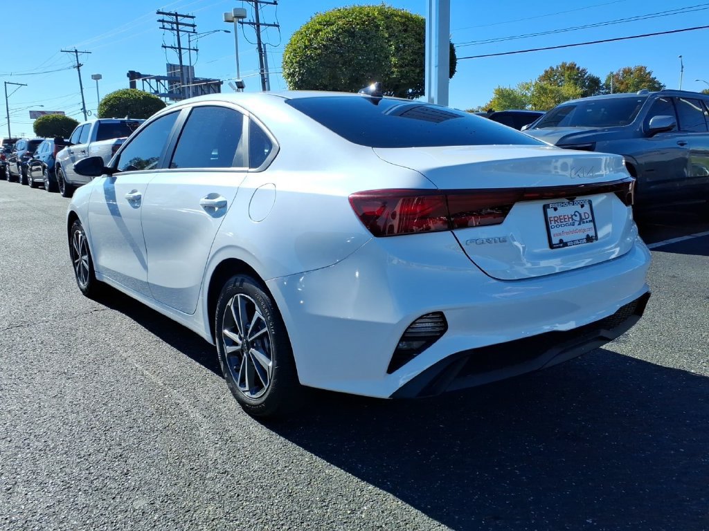 Used 2024 Kia Forte LXS w/ LXS Technology Package FWD image 20