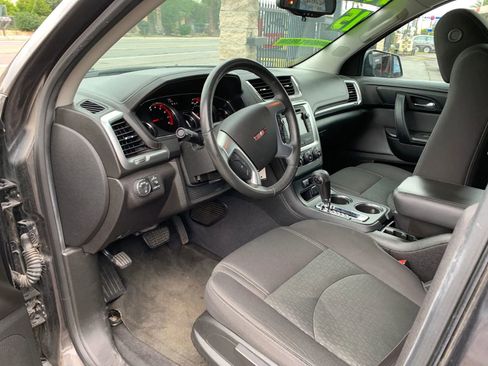 Used 2015 GMC Acadia SLE FWD image 7