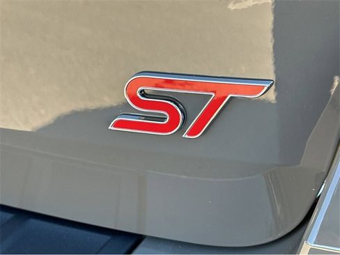 New 2026 Ford Explorer ST w/ Sun And Sound Package image 24
