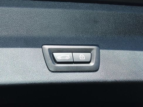 Used 2022 BMW X3 sDrive30i w/ Convenience Package RWD image 9