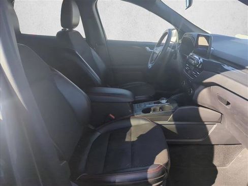 Used 2024 Ford Escape ST-Line AWD/4WD image 17
