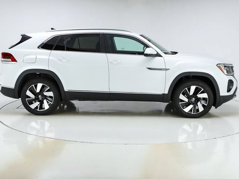 New 2026 Volkswagen Atlas Cross Sport SEL image 49