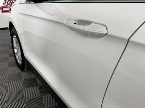 Used 2024 Ford Edge SEL w/ Convenience Package image 23