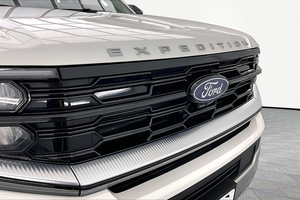Certified 2025 Ford Expedition Max Platinum AWD/4WD image 29