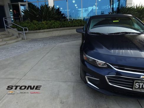 Used 2018 Chevrolet Malibu LS image 32