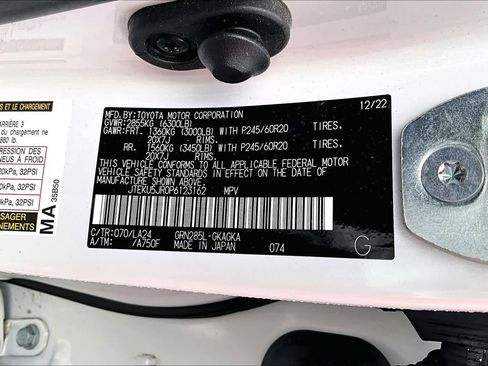 Used 2023 Toyota 4Runner Limited image 32