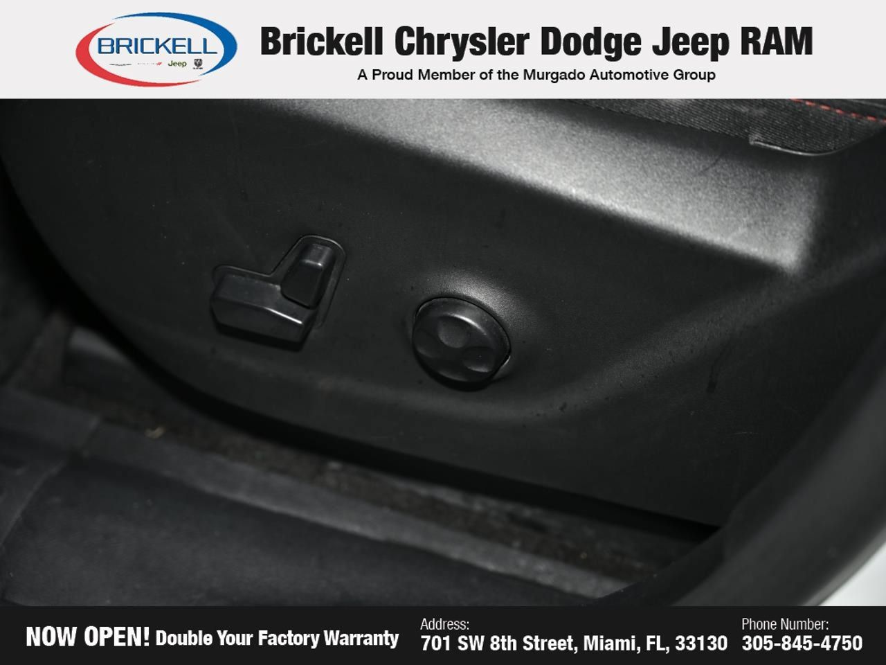 Used 2015 Jeep Cherokee Trailhawk w/ Comfort/Convenience Group AWD/4WD image 24
