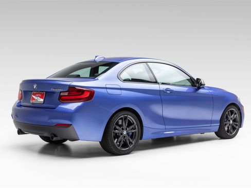 Used 2017 BMW M240i Coupe RWD image 13