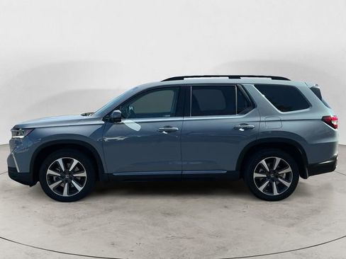 Used 2024 Honda Pilot Elite image 2
