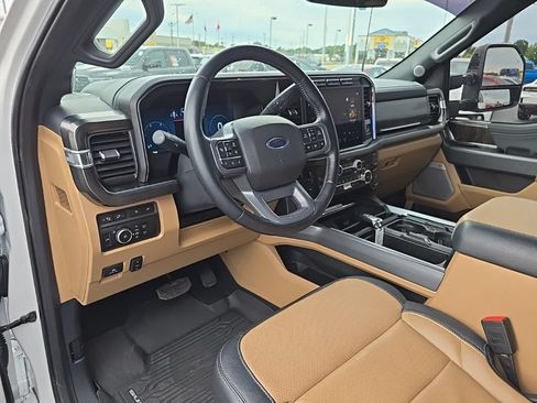 Used 2024 Ford F350 Lariat w/ Lariat Ultimate Package AWD/4WD image 12