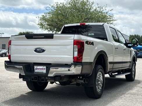 Used 2019 Ford F250 Lariat w/ Lariat Ultimate Package AWD/4WD image 9