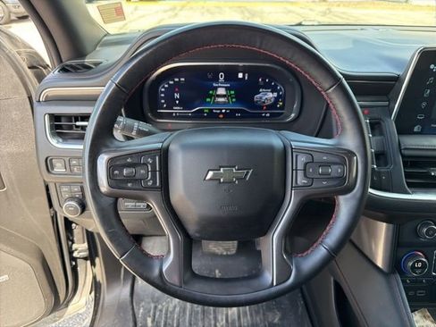 Used 2023 Chevrolet Suburban RST w/ Sport Performance Package image 29