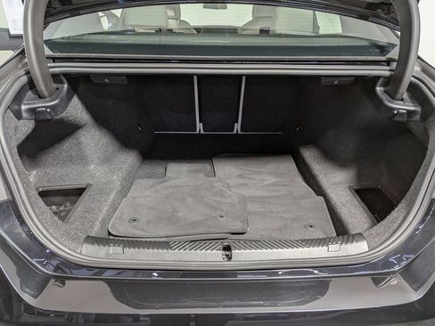 Used 2025 BMW 530i xDrive image 45